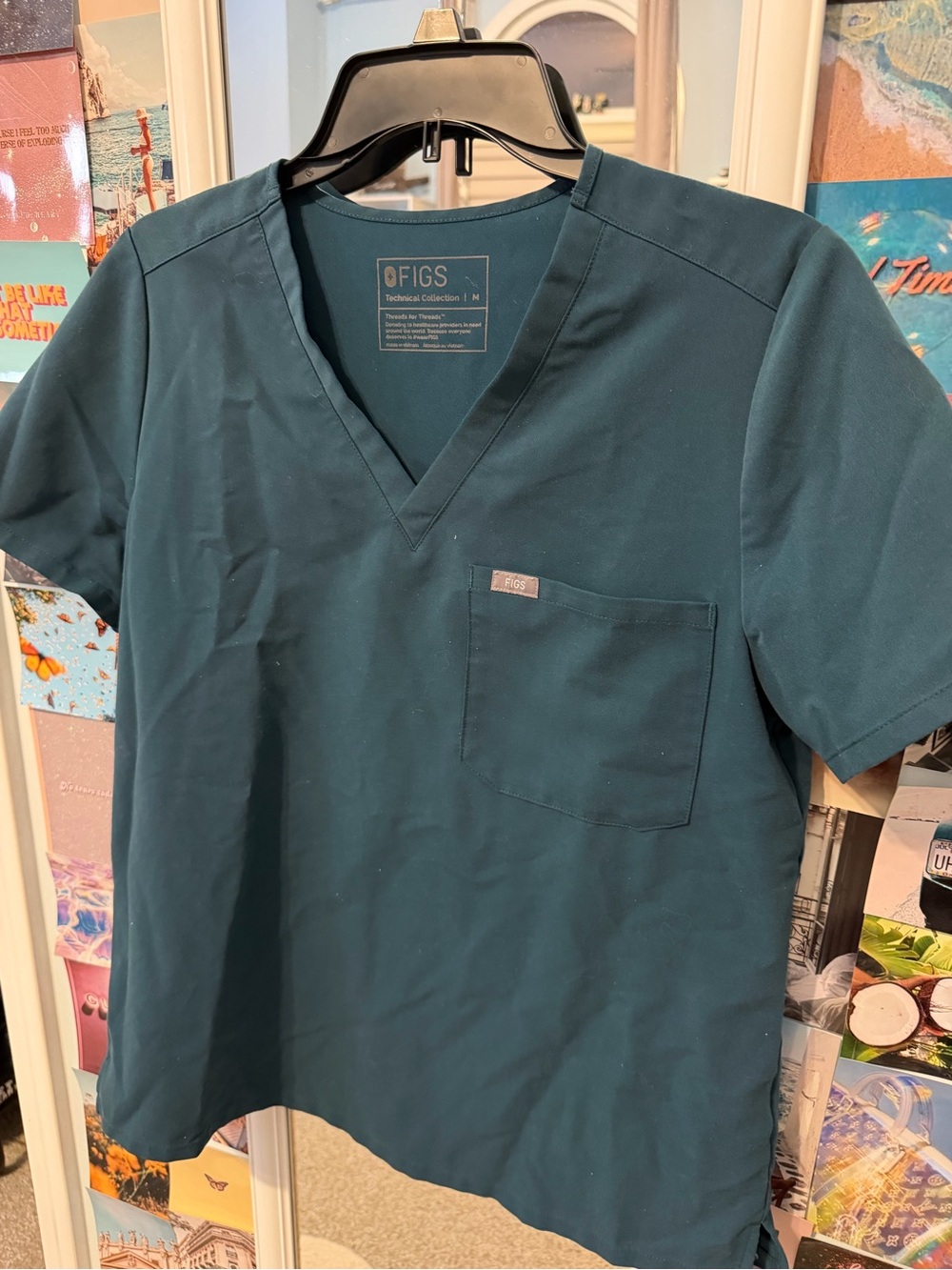 FIGS Women’s Teal V-Neck Short Sleeve Scrub Top